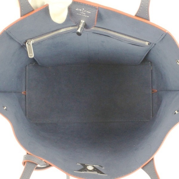 Louis Vuitton Lock Me Go Tote Bag Marine Rouge - Picture 8 of 8